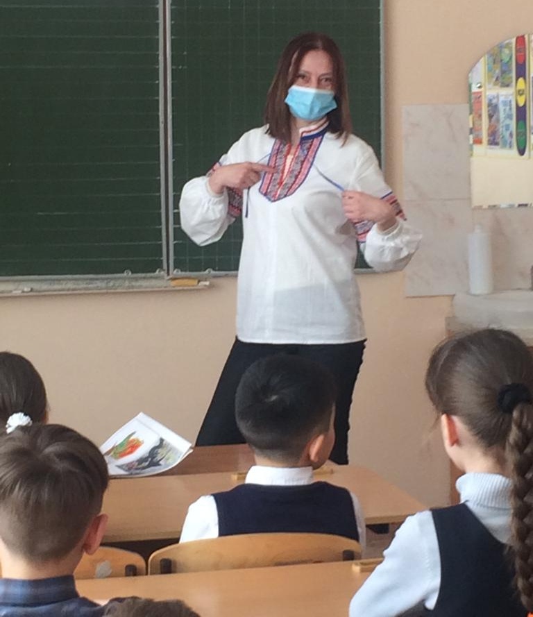 День национального костюма   